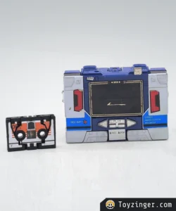 Transformers G1 - SoundWave